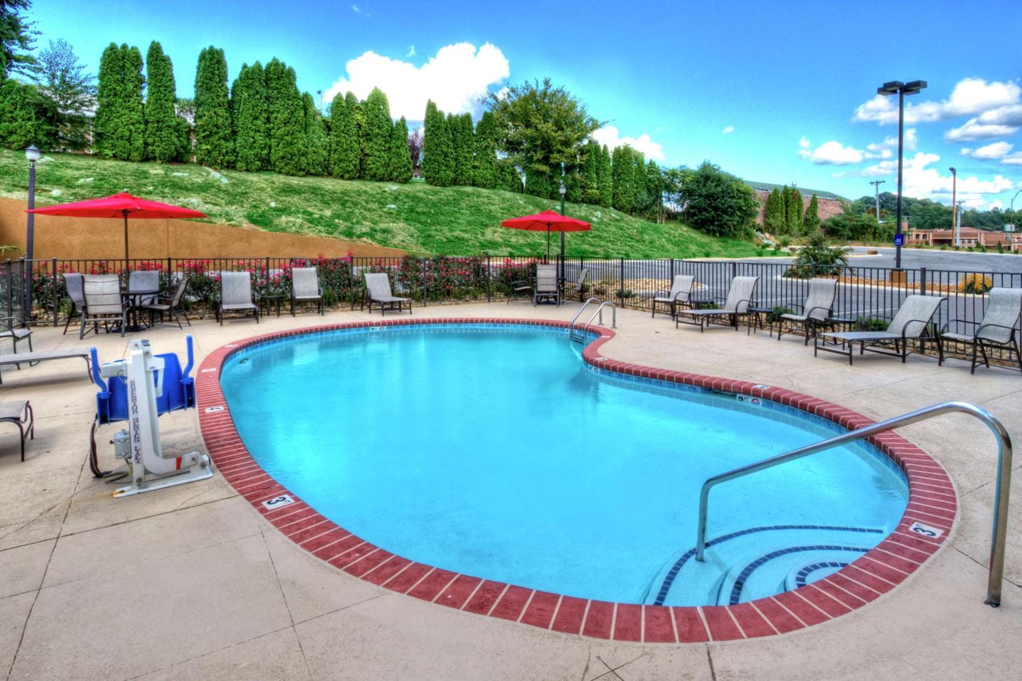 Hampton Inn Cookeville Ngoại thất bức ảnh